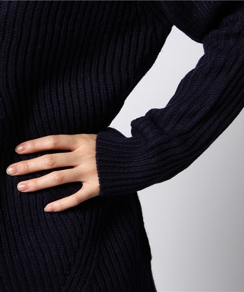 ROSE BUD（ローズバッド）の「【CLASSY掲載】【ELLE掲載】【Gina掲載】LK-14273 TURTLE/N L/S P/O（ニット/セーター・レディース・アイボリー/ネイビー/レッド・ONE SIZE）」の5枚目の写真