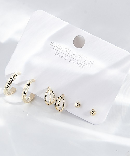 clarity blanc(クラリティーブラン)の「ポスト925シルバ-*ピアス 3点セット(ピアス(両耳用)・レディース・C/L/T/その他1/H/P/X/その他2/I/Q/Y/B/K/S/F/N/V/G/O/W/A/J/R/E/M/U/Z・FREE)」の8枚目の写真