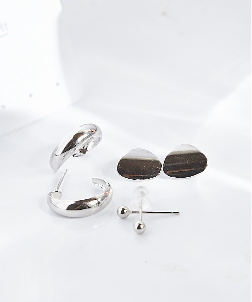 clarity blanc(クラリティーブラン)の「ポスト925シルバ-*ピアス 3点セット(ピアス(両耳用)・レディース・C/L/T/その他1/H/P/X/その他2/I/Q/Y/B/K/S/F/N/V/G/O/W/A/J/R/E/M/U/Z・FREE)」の11枚目の写真