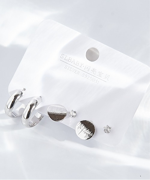 clarity blanc(クラリティーブラン)の「ポスト925シルバ-*ピアス 3点セット(ピアス(両耳用)・レディース・C/L/T/その他1/H/P/X/その他2/I/Q/Y/B/K/S/F/N/V/G/O/W/A/J/R/E/M/U/Z・FREE)」の16枚目の写真