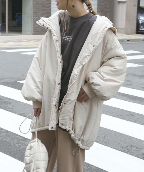 CORNERS(コーナーズ)の「中綿シャーリングモンスターパーカー(ダウンジャケット/コート・レディース・ベージュ/アイボリー/ブラック/カーキ・L/M)」の9枚目の写真