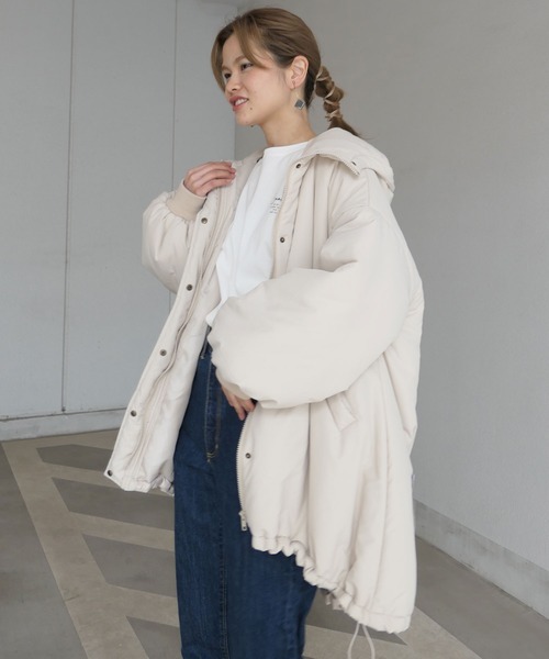 CORNERS(コーナーズ)の「中綿シャーリングモンスターパーカー(ダウンジャケット/コート・レディース・ベージュ/アイボリー/ブラック/カーキ・L/M)」の13枚目の写真