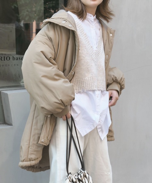 CORNERS(コーナーズ)の「中綿シャーリングモンスターパーカー(ダウンジャケット/コート・レディース・ベージュ/アイボリー/ブラック/カーキ・L/M)」の21枚目の写真