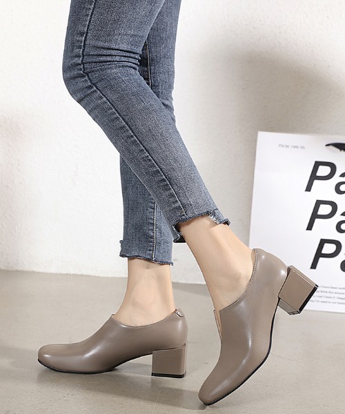 Futier land（フューティアランド）の「Vカットスクエアブーティー（ブーツ・レディース・アイボリー/ブラック/モカ・36/37/38/39/40）」の14枚目の写真