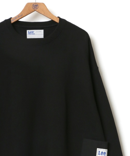 Lee(リー)の「Lee/リー ビッグシルエット サイドポケット スウェット トレーナー(スウェット・メンズ・グレー/ブラック/ベージュ・S/M/L/XL)」の4枚目の写真
