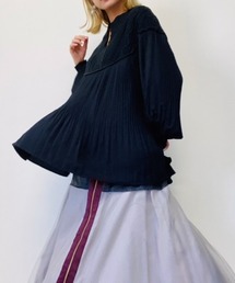 ニット×プリーツプルオーバー