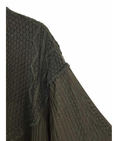 DOLLUPOOPS（ドールアップウップス）の「ニット×プリーツプルオーバー（ニット/セーター・レディース・ベージュ/カーキ/ブラック・38）」の14枚目の写真