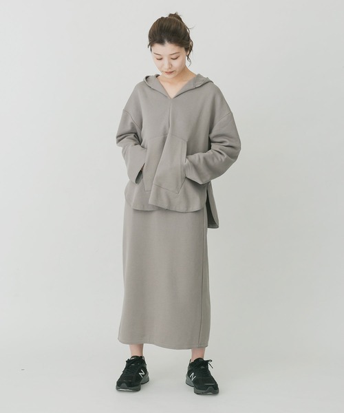 EKAL（エカル）の「EKAL　レイクショアスウェットスカート（スカート・レディース・ベージュ/カーキ・FREE）」の11枚目の写真