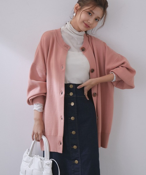 vis-`a-vis（ビサビ）の「【WEB限定】万能ミラノリブクルーネックざっくりカーディガン（カーディガン/ボレロ・レディース・ブラック/ピンク/キナリ/ベージュ系その他/ターコイズブルー・FREE）」の5枚目の写真