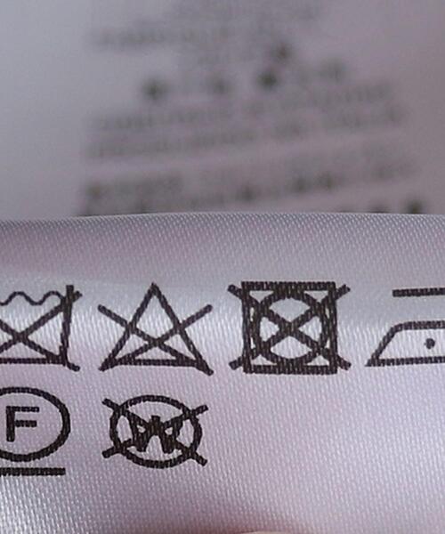 Maison Margiela（メゾンマルジェラ）の「＜MAISON MARGIELA（メゾン マルジェラ）＞ ベスト ストール■■■（ストール/ショール・メンズ・グレー・L/M）」の4枚目の写真