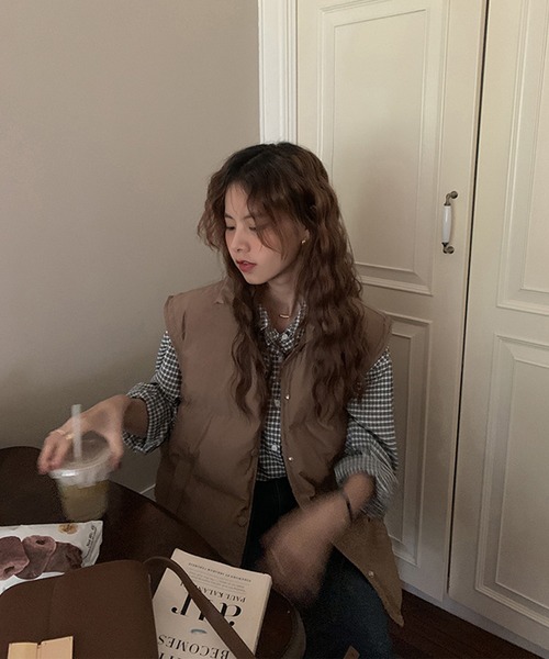 aimoha（アイモハ）の「エコダウンベスト（ダウンベスト・レディース・チョコ/ベージュ/グリーン/ブラック・FREE）」の22枚目の写真