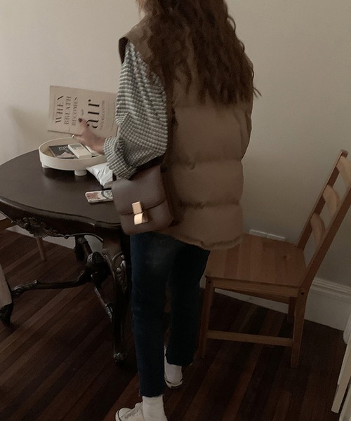 aimoha（アイモハ）の「エコダウンベスト（ダウンベスト・レディース・チョコ/ベージュ/グリーン/ブラック・FREE）」の17枚目の写真