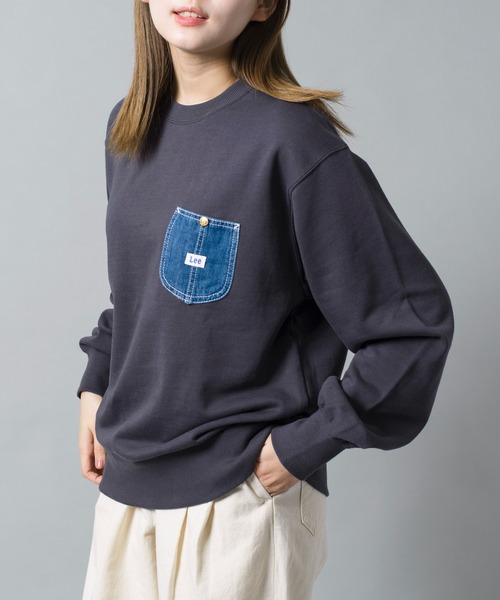 Lee(リー)の「【Lee】デニムポケットリメイク風スウェットプルオーバー トレーナー LT2967(スウェット・レディース・ブラック/グレー/ブルー/スモークピンク・S/M/L/XL)」の11枚目の写真