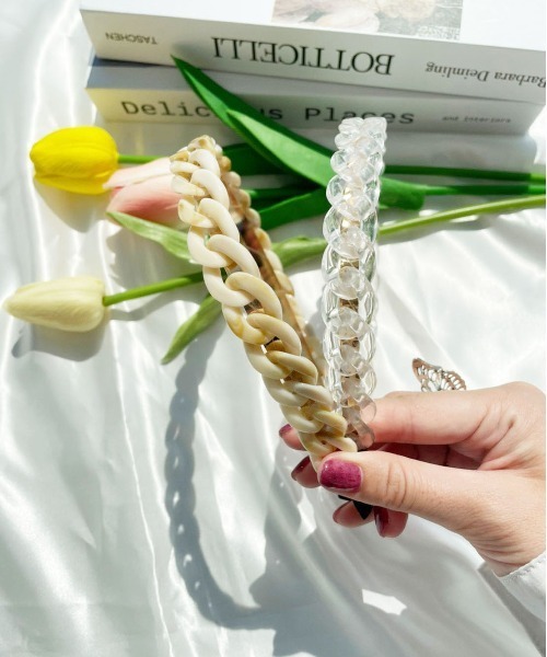 PairPair（ペアペア）の「アクリルツイストカチューシャ（カチューシャ・レディース・ベージュ/クリア・FREE）」の11枚目の写真