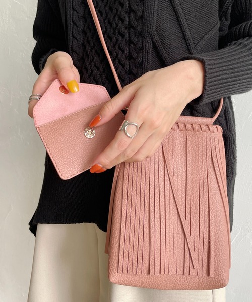 CAPRICIEUX LE'MAGE（カプリシューレマージュ）の「フリンジスマホマルチショルダーバッグ（ショルダーバッグ・レディース・オフホワイト/ブラック/ベージュ/ピンク・FREE）」の21枚目の写真