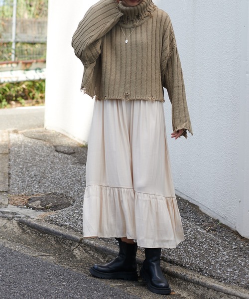 BONbazaar（ボンバザール）の「ショート丈ダメージBIGニット（ニット/セーター・レディース・ブラック/カーキ/ホワイト系その他・FREE）」の4枚目の写真