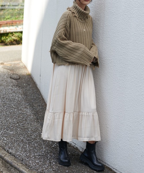 BONbazaar（ボンバザール）の「ショート丈ダメージBIGニット（ニット/セーター・レディース・ブラック/カーキ/ホワイト系その他・FREE）」の6枚目の写真