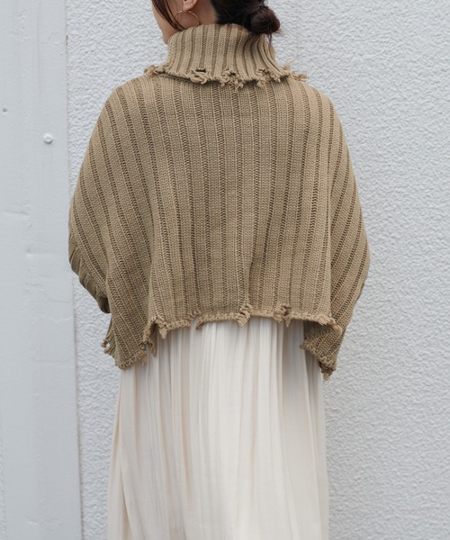 BONbazaar（ボンバザール）の「ショート丈ダメージBIGニット（ニット/セーター・レディース・ブラック/カーキ/ホワイト系その他・FREE）」の7枚目の写真