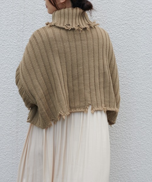 BONbazaar（ボンバザール）の「ショート丈ダメージBIGニット（ニット/セーター・レディース・ブラック/カーキ/ホワイト系その他・FREE）」の17枚目の写真