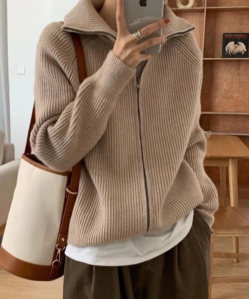 Girly Doll（ガーリードール）の「ジップニットジャケット（ニット/セーター・レディース・ライトグレー/ブラック/オフホワイト/ボルドー/モカ・FREE）」の6枚目の写真