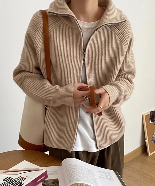 Girly Doll（ガーリードール）の「ジップニットジャケット（ニット/セーター・レディース・ライトグレー/ブラック/オフホワイト/ボルドー/モカ・FREE）」の9枚目の写真