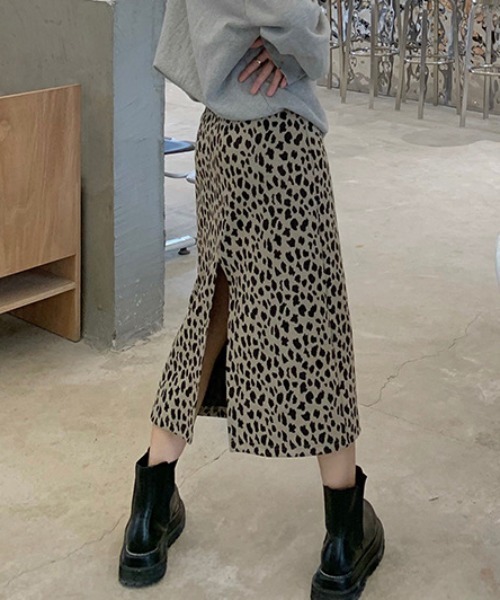 MANGROVE（マングローブ）の「ハイウエストレオパード柄ジャガードスカート（スカート・レディース・ブラウン・MEDIUM/LARGE）」の10枚目の写真