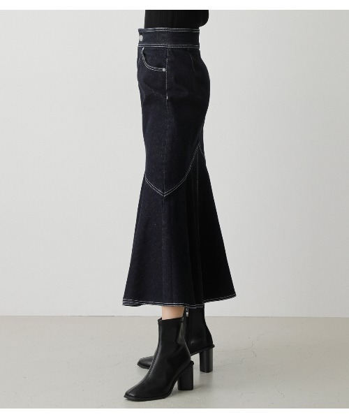 AZUL by moussy（アズールバイマウジー）の「MERMAID DENIM SWITICHNG SK/マーメイドデニムスイッチングスカート（デニムスカート・レディース・ワンウォッシュ/オフホワイト・MEDIUM/SMALL）」の16枚目の写真