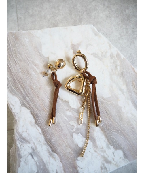 amplis（アンプリス）の「【amplis/アンプリス】ace / エース（ピアス（両耳用）・レディース・ブラック/ブラウン/レッド/グリーン・FREE）」の16枚目の写真