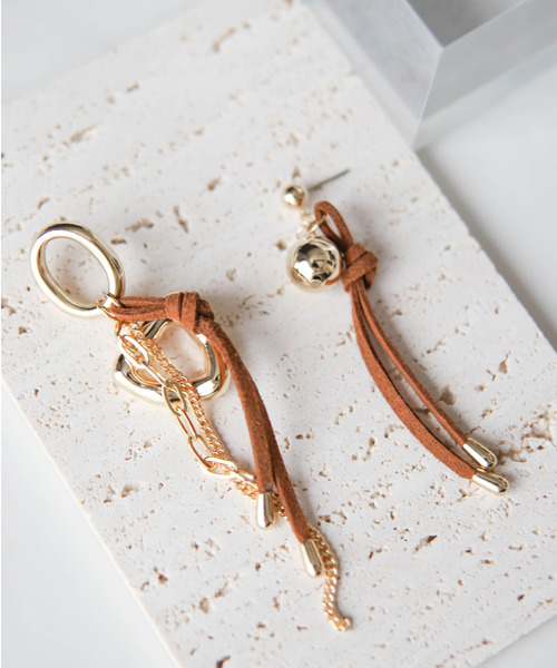 amplis（アンプリス）の「【amplis/アンプリス】ace / エース（ピアス（両耳用）・レディース・ブラック/ブラウン/レッド/グリーン・FREE）」の9枚目の写真