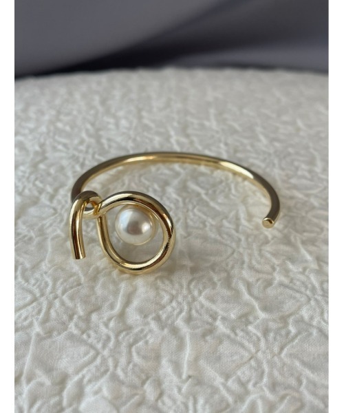 mou（モウ）の「リングオンパールバングル（バングル/リストバンド・レディース・シルバー/ゴールド・FREE）」の6枚目の写真