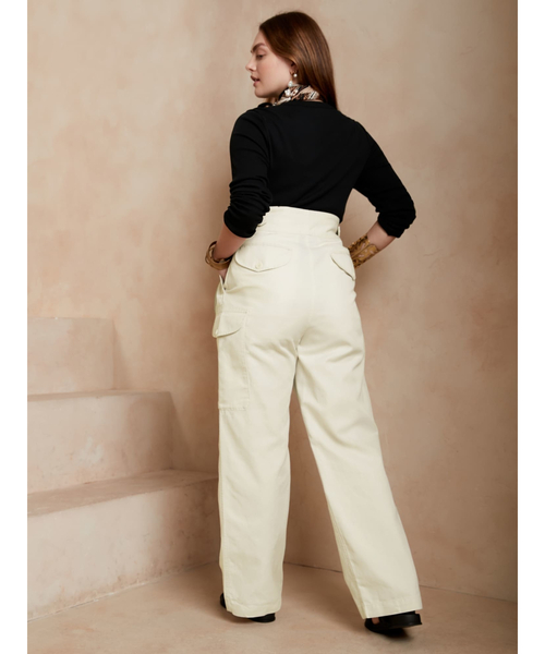 Banana Republic（バナナリパブリック）の「エクスプローラー チノパンツ（チノパンツ・レディース・オフホワイト/ベージュ/ブラウン・0/2/4/6/00）」の8枚目の写真