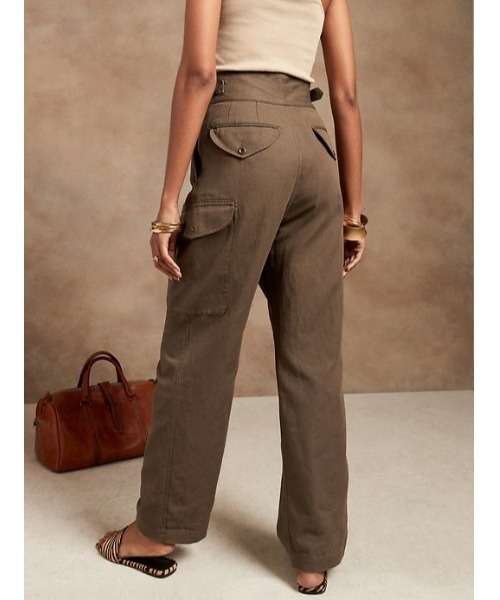 Banana Republic（バナナリパブリック）の「エクスプローラー チノパンツ（チノパンツ・レディース・オフホワイト/ベージュ/ブラウン・0/2/4/6/00）」の17枚目の写真