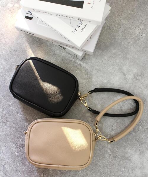 MLI'A(エムリア)の「2WAYスクエアショルダーBAG(トートバッグ・レディース・ブラック/アイボリー・ONE SIZE)」の1枚目の写真