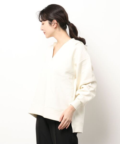 Right-on（ライトオン）の「【HONEYSUCKLE ROSE】スリットネックパーカー（パーカー・レディース・オフホワイト/ライラック/ブラック・L/M）」の2枚目の写真