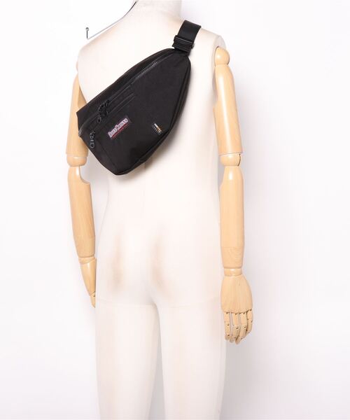 RODEO CROWNS WIDE BOWL（ロデオクラウンズワイドボウル）の「CODURA WAIST BAG（ボディバッグ/ウエストポーチ・レディース・ピンク/キャメル/ブラック・FREE）」の4枚目の写真