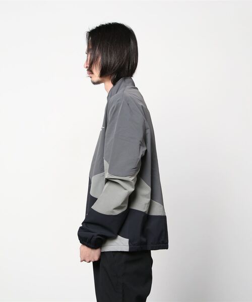 BILLIONAIRE BOYS CLUB（ビリオネア・ボーイズ・クラブ）の「BB SCALE WINDBREAKER（ナイロンジャケット・メンズ・ブラック/ホワイト・MEDIUM/LARGE）」の6枚目の写真