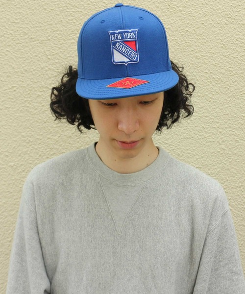 AMERICAN NEEDLE(アメリカンニードル)の「LAIDBACK / American Needle Replica Wool NHL FLAT VISORCAP(キャップ・レディース・レッド/ブラック系その他/ブルー系その他/ブラック系その他2/ブルー系その他2・FREE)」の16枚目の写真