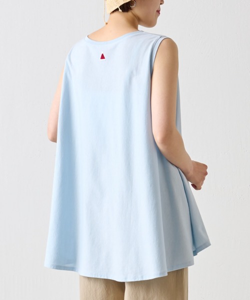 BEARDSLEY(ビアズリー)の「フィンランド Tシャツ(Tシャツ/カットソー・レディース・ブルー・FREE)」の1枚目の写真