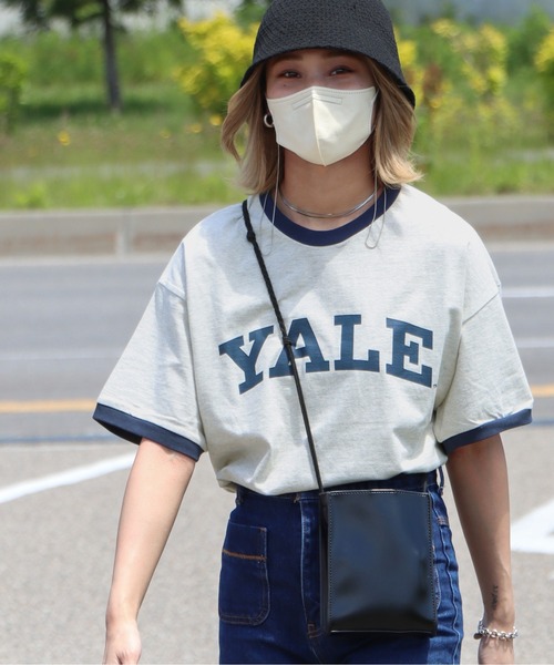 COURO(コウロ)の「YALE Logo S/S Tee カレッジロゴ半袖Tシャツ(Tシャツ/カットソー・レディース・ホワイト/ライトグレー/ネイビー/ホワイト系その他/グレー系その他/ネイビー系/ホワイト系その他2/グレー系その他2/ネイビー系1/ホワイト系その他3/グレー系その他3/ネイビー系2・M/L/XL)」の8枚目の写真
