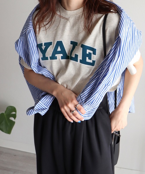 COURO(コウロ)の「YALE Logo S/S Tee カレッジロゴ半袖Tシャツ(Tシャツ/カットソー・レディース・ホワイト/ライトグレー/ネイビー/ホワイト系その他/グレー系その他/ネイビー系/ホワイト系その他2/グレー系その他2/ネイビー系1/ホワイト系その他3/グレー系その他3/ネイビー系2・M/L/XL)」の6枚目の写真