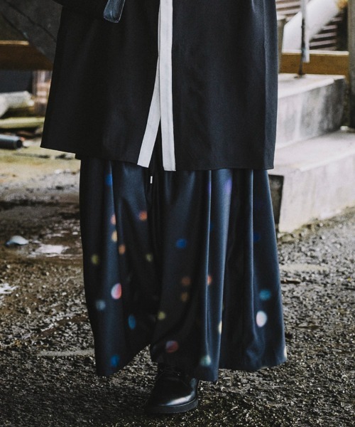 NO ID.（ノーアイディ）の「mp10183-ｷﾞｬｻﾞｰﾊﾞｷﾞｰﾄﾗｳｻﾞｰｽﾞ パンツ（その他パンツ・メンズ・グレー/ドット/ブラック・1/2）」の5枚目の写真