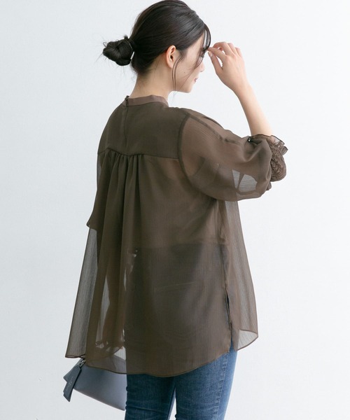 URBAN RESEARCH ROSSO（アーバンリサーチロッソ）の「ヨウリュウシアーチュニックブラウス（シャツ/ブラウス・レディース・アイボリー/モカ・FREE）」の4枚目の写真