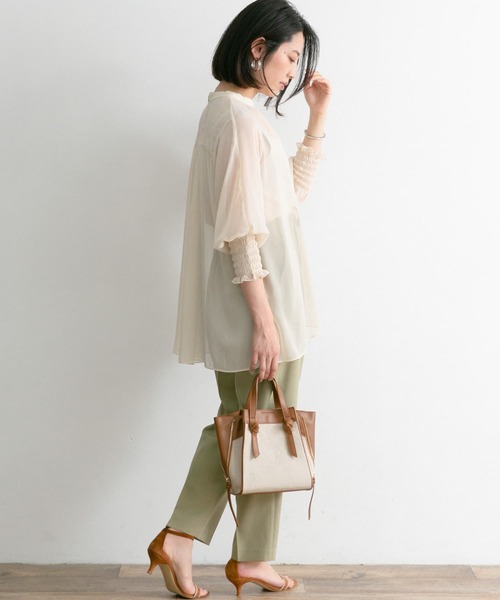 URBAN RESEARCH ROSSO（アーバンリサーチロッソ）の「ヨウリュウシアーチュニックブラウス（シャツ/ブラウス・レディース・アイボリー/モカ・FREE）」の14枚目の写真