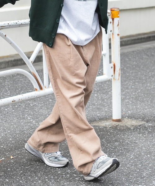 WEGO（ウィゴー）の「WEGO/【セットアップ対応商品】ヴィンテージコーデュロイスケーターパンツ（チノパンツ・メンズ・ブラック/ベージュ/アイボリー・MEDIUM/SMALL/LARGE）」の20枚目の写真