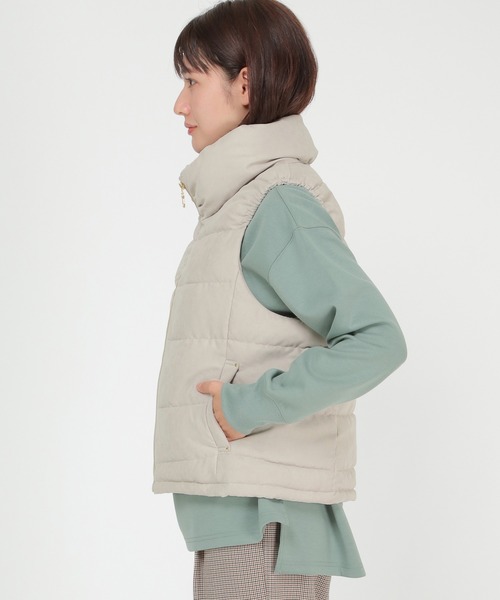 ikka（イッカ）の「細コールフェイクダウンベスト（ダウンベスト・レディース・チャコールグレー/ベージュ・M/L）」の16枚目の写真