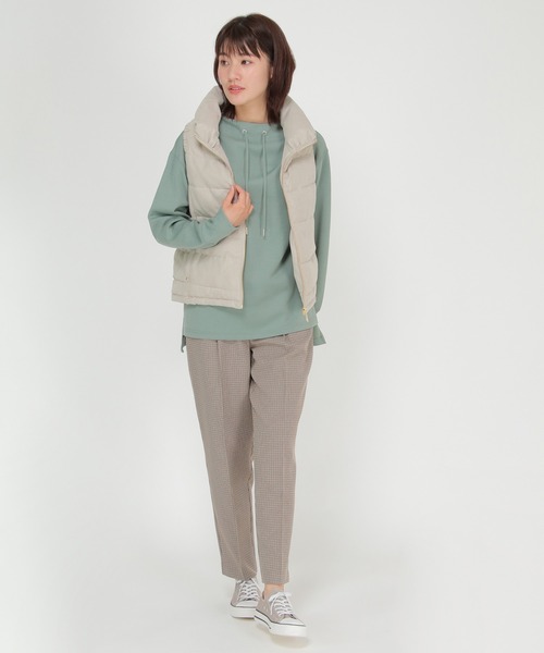 ikka（イッカ）の「細コールフェイクダウンベスト（ダウンベスト・レディース・チャコールグレー/ベージュ・M/L）」の13枚目の写真