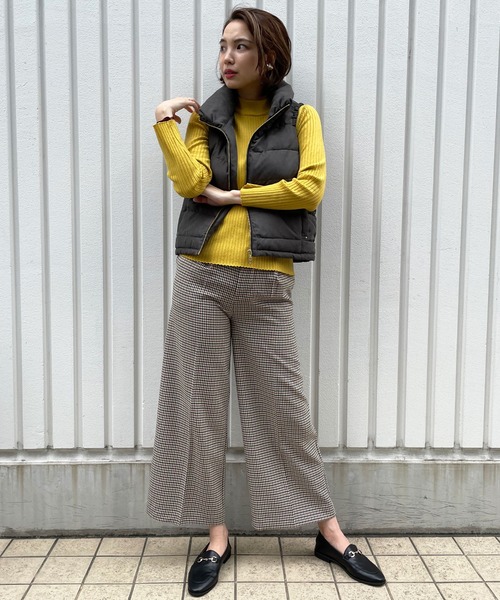 ikka（イッカ）の「細コールフェイクダウンベスト（ダウンベスト・レディース・チャコールグレー/ベージュ・M/L）」の19枚目の写真