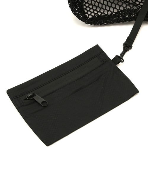 Speedo(スピード)の「【Speedo】ボヤージュメッシュパースバッグ(ショルダーバッグ・レディース・ブラック/オフホワイト/イエロー系その他3・FREE)」の9枚目の写真