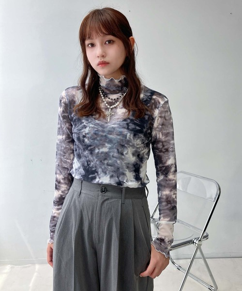 AS KNOW AS plus（アズノゥアズプラス）の「♪ストレッチハイネック（Tシャツ/カットソー・レディース・オフホワイト/ブラック×ホワイト/ブラック系その他/ベージュ系その他/ブラック/グレー系その他/ブラック系その他2/ホワイト系その他2/グレー系その他2/ホワイト系その他3/グレー系その他3・FREE）」の14枚目の写真