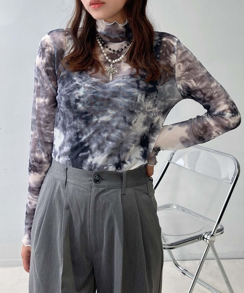 AS KNOW AS plus（アズノゥアズプラス）の「♪ストレッチハイネック（Tシャツ/カットソー・レディース・オフホワイト/ブラック×ホワイト/ブラック系その他/ベージュ系その他/ブラック/グレー系その他/ブラック系その他2/ホワイト系その他2/グレー系その他2/ホワイト系その他3/グレー系その他3・FREE）」の15枚目の写真